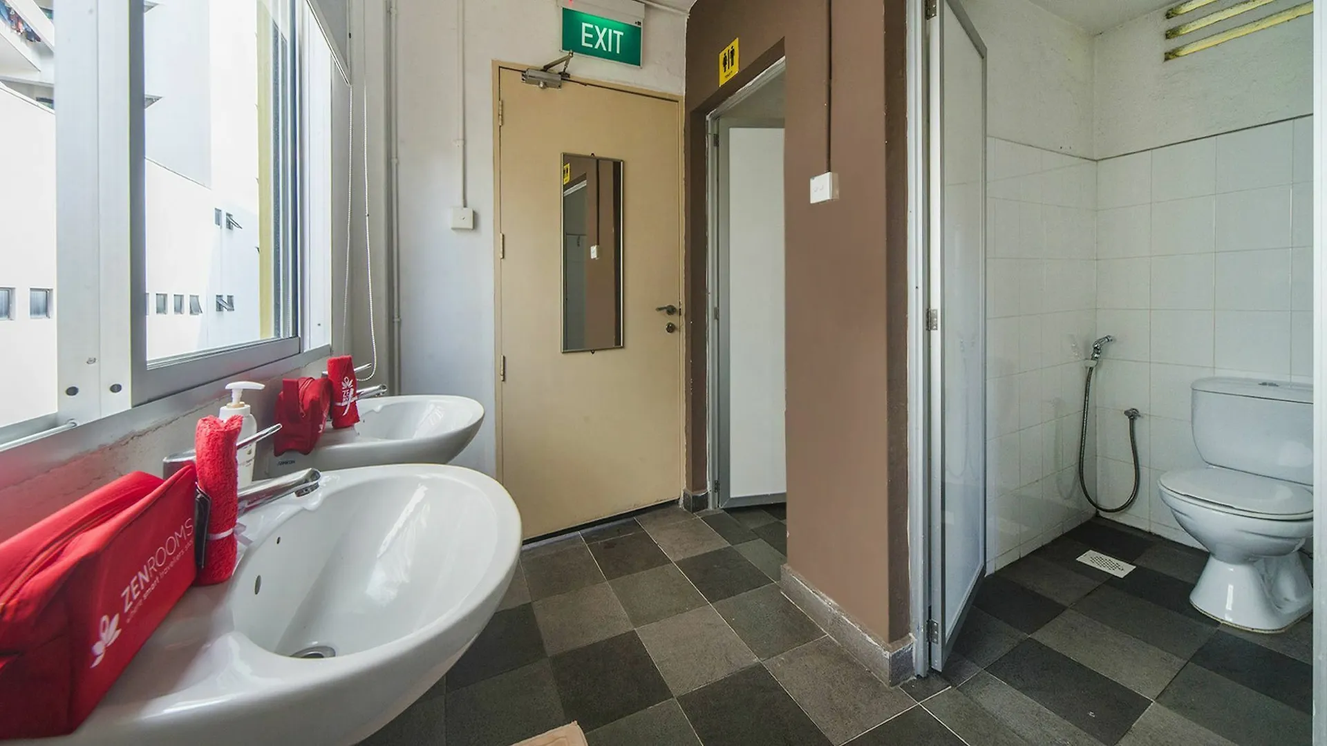 Zen Hostel Selegie Singapore Singapore